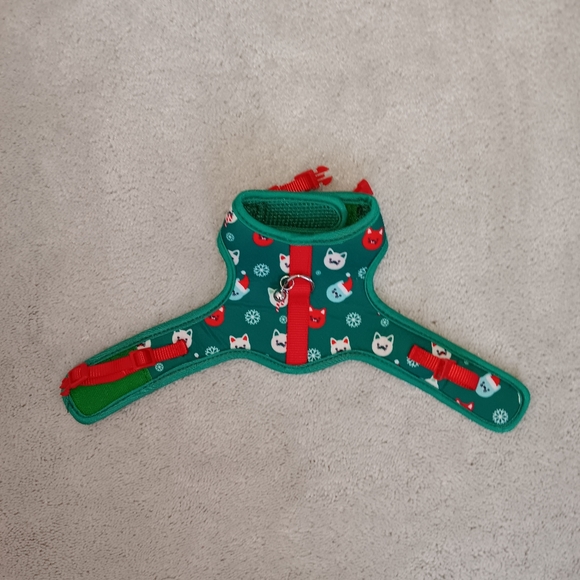 Free With Any Purchase! Merry & Bright~Red & Green Cat Christmas Harness NWOT - Picture 6 of 6